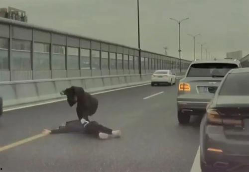 交警抓车视频,高科技助力抓车行动