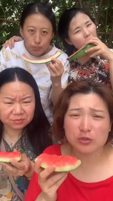 吃瓜爆料化妆视频,吃瓜爆料视频大公开