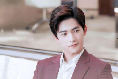 吃瓜爆料杨洋配音视频下载,吃瓜爆料背后的精彩瞬间