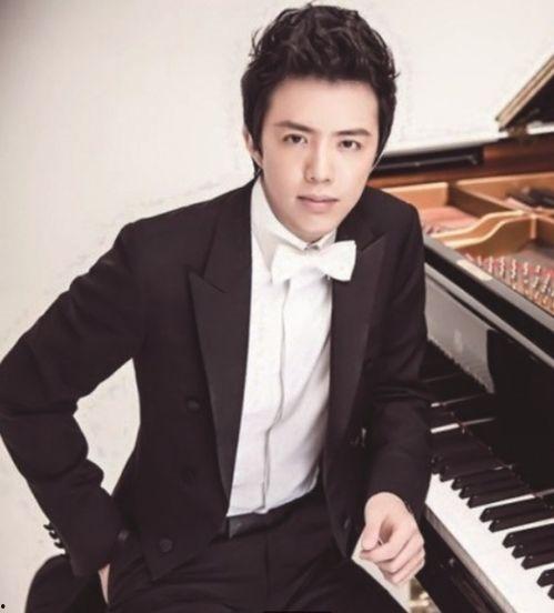 李云迪吃瓜爆料图片高清,高清图片揭秘娱乐圈幕后真相