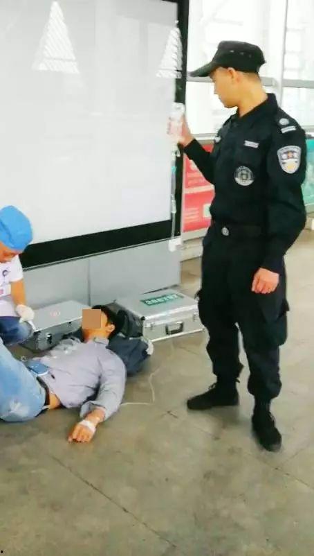 低血糖晕倒视频,惊心动魄的视频记录