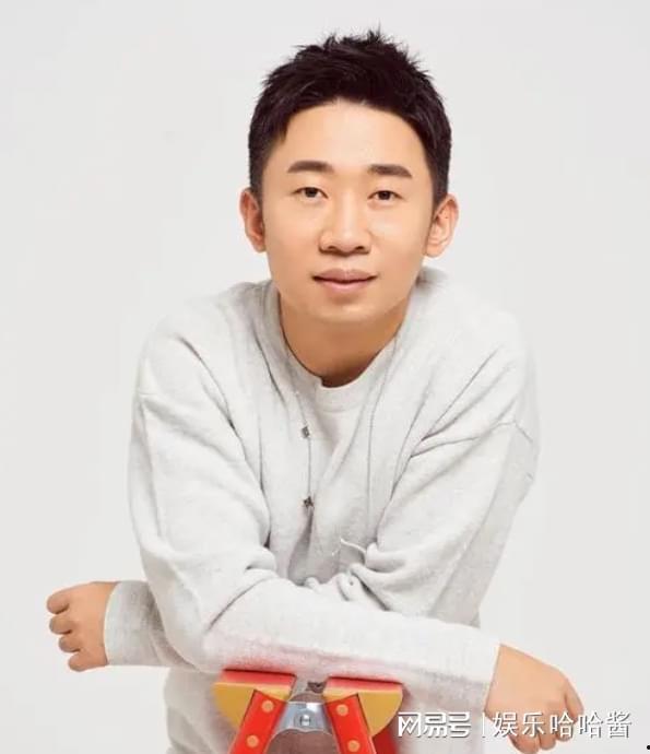 杨迪爆料吃瓜是真的吗,杨迪爆料吃瓜事件真实性揭秘